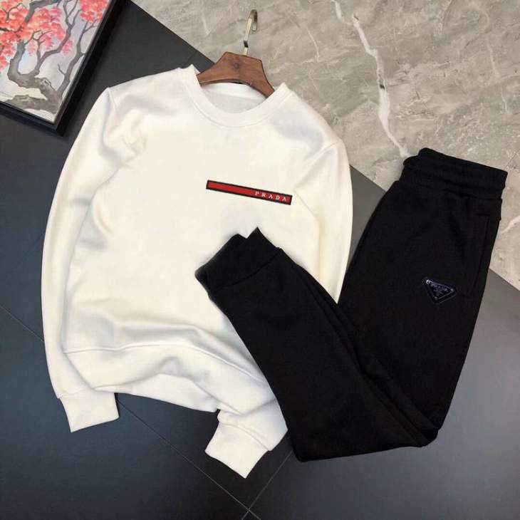 Picture of Prada Sweater Suits _SKUPradaM-5XLkdtn12042263